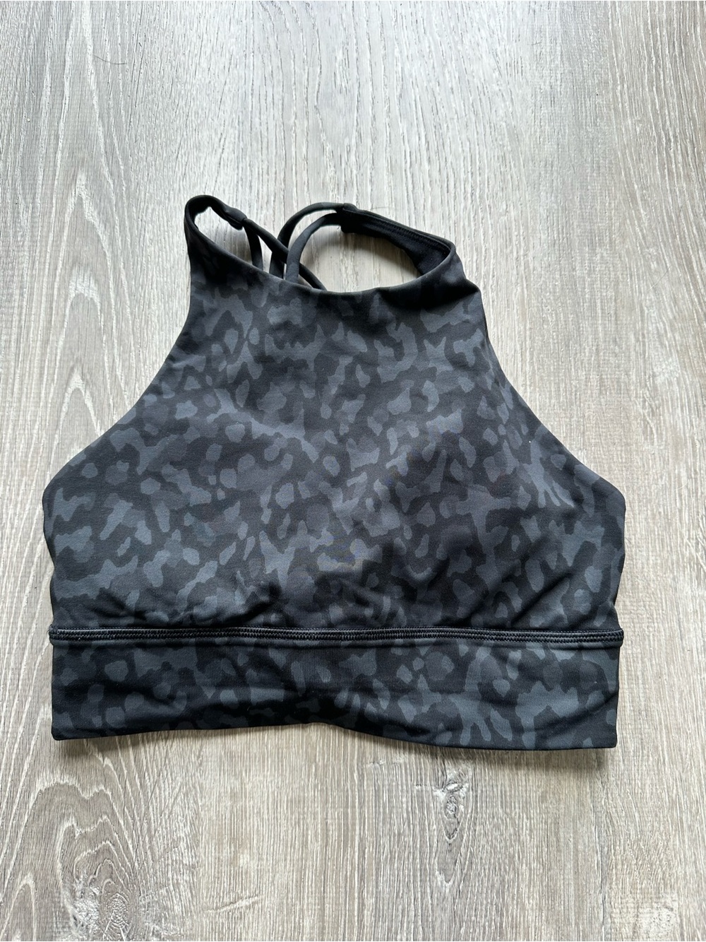 Lululemon bra size 6